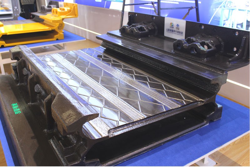 中部槽激光熔覆再制造技术